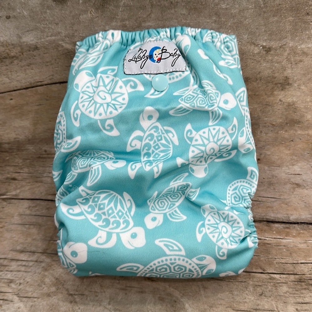 Lalabye Baby, one size cloth diapers reusable. one print only. *USED*